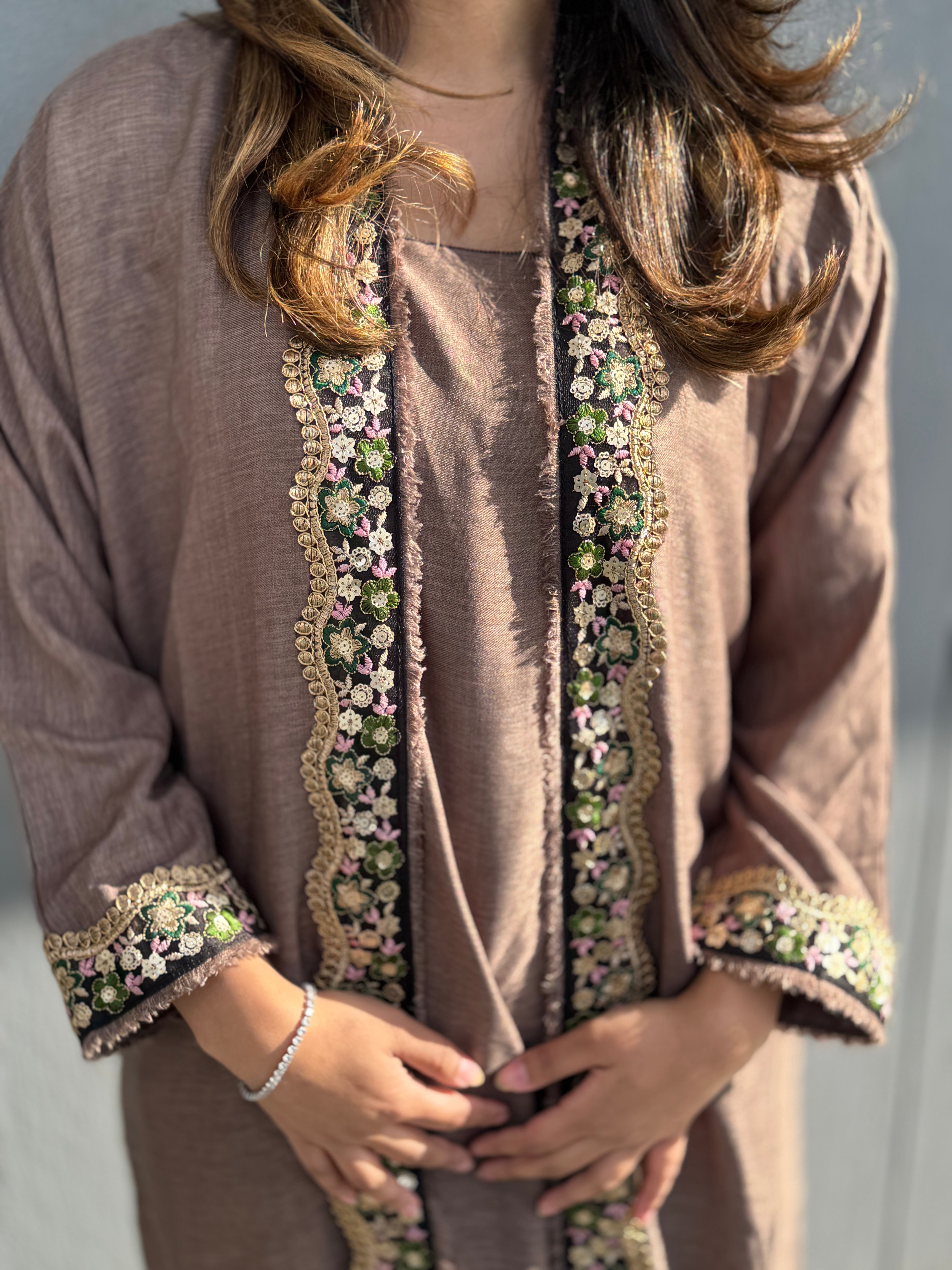 Baraan Linen Abaya