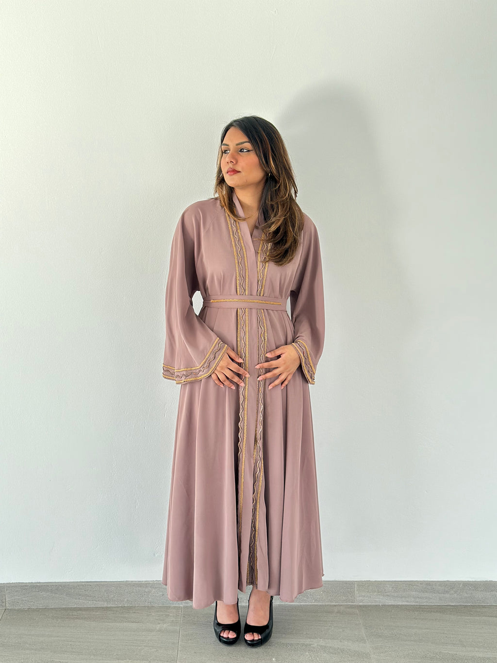 Malika Al Asal Rope-Trim Belted Abaya