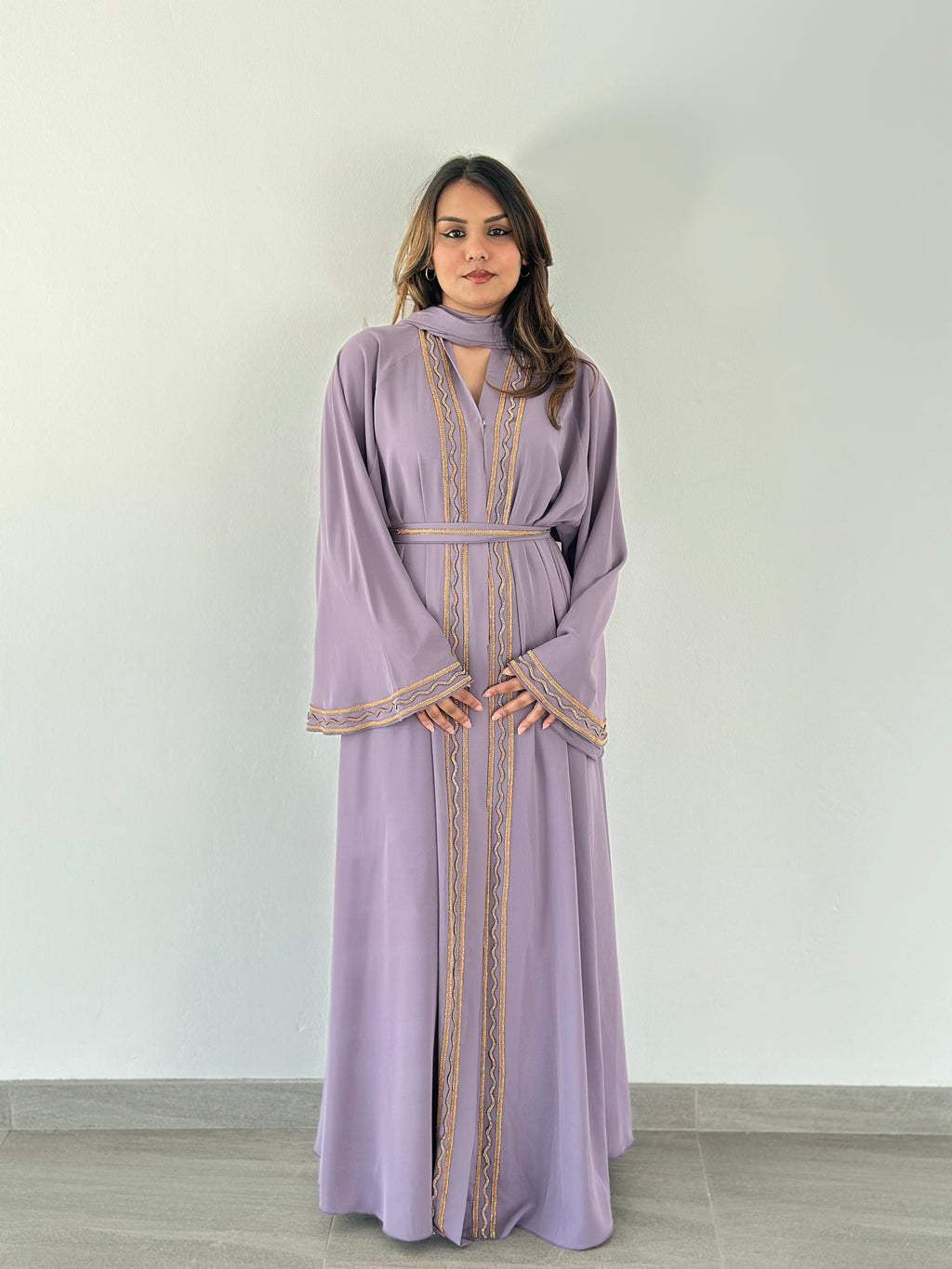 Malika Al Asal Rope-Trim Belted Abaya
