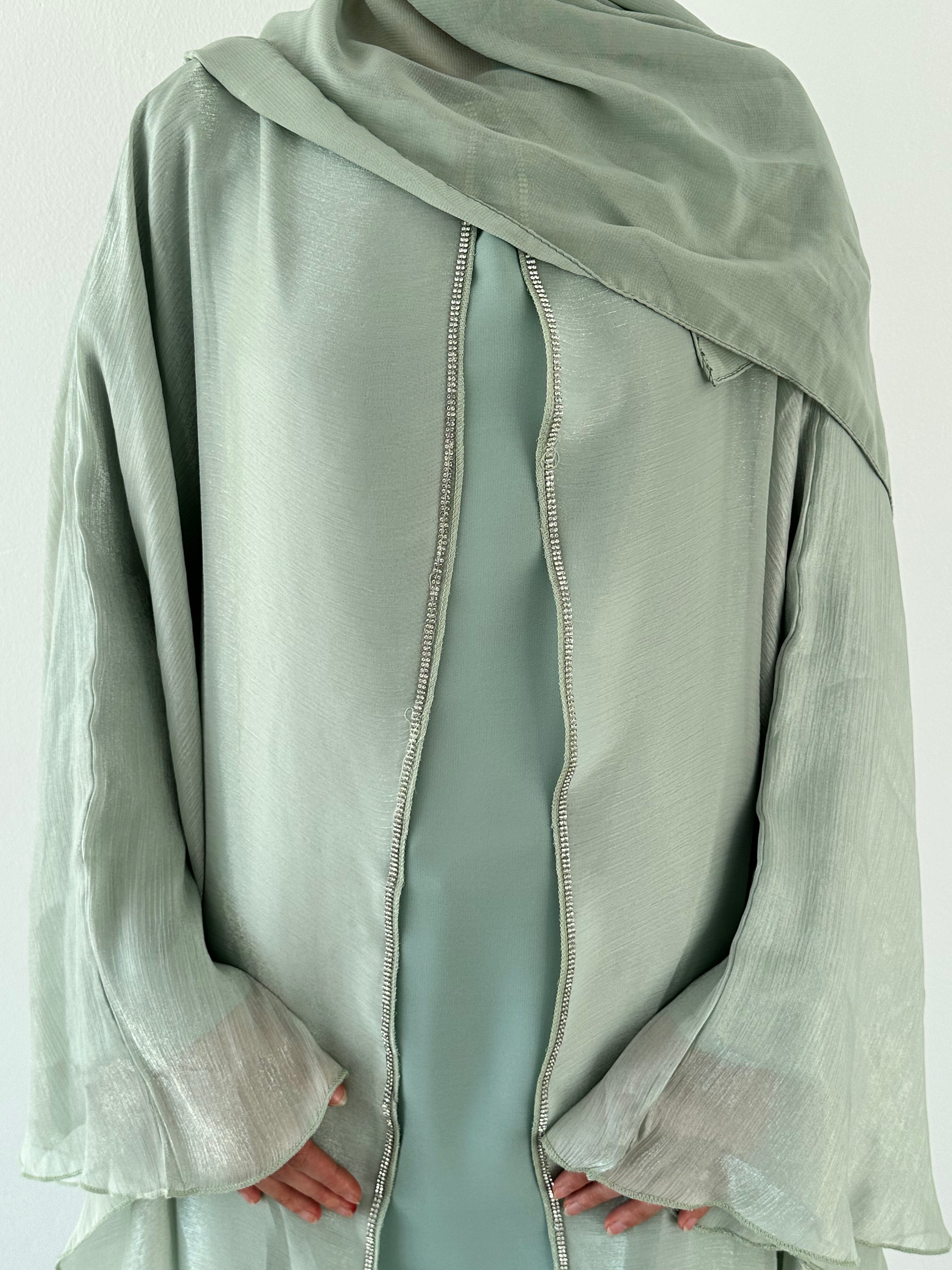 Nujūm Al Thawb Reversible Embroidered Abaya