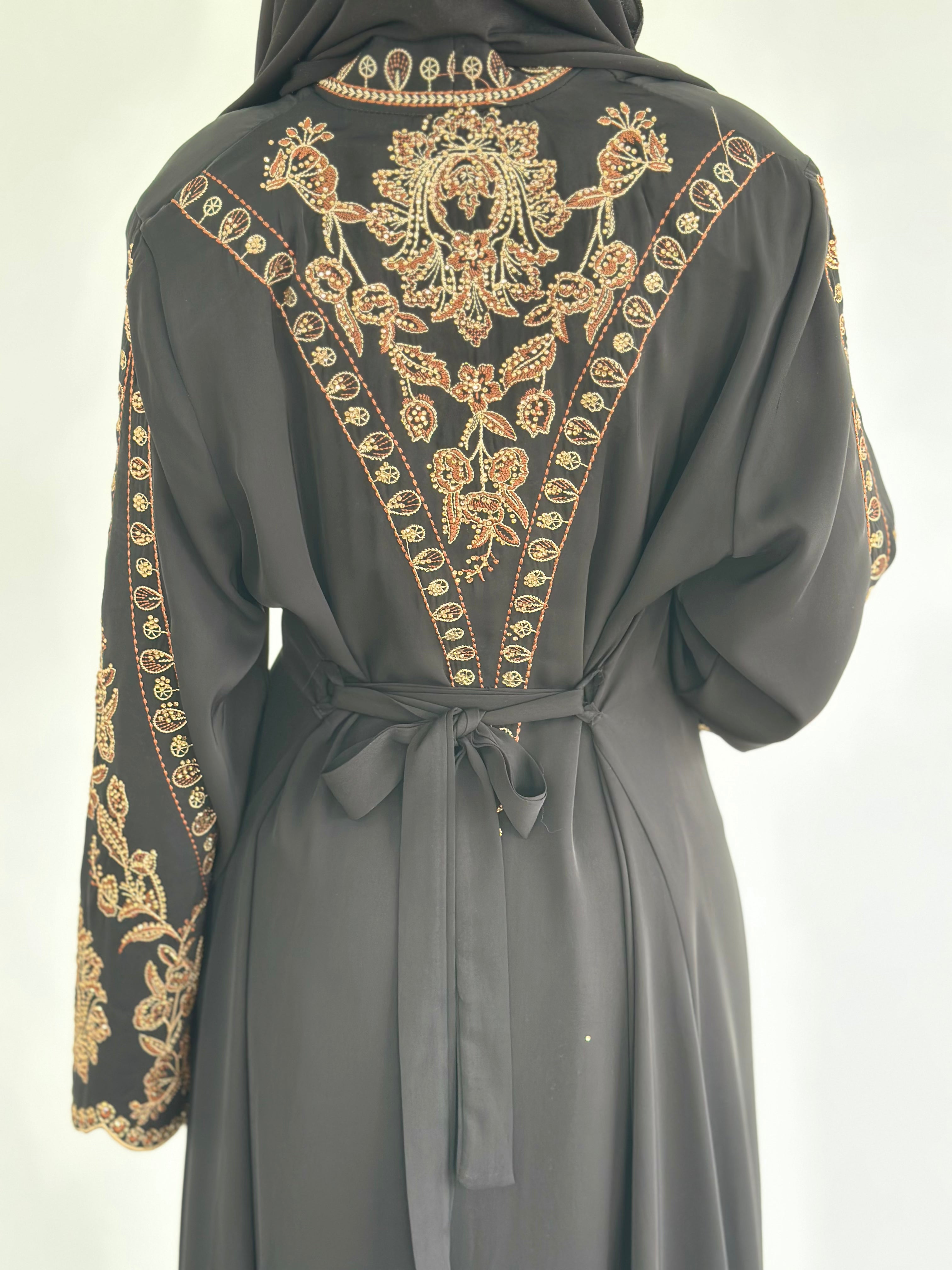Hira Floral Bell Abaya