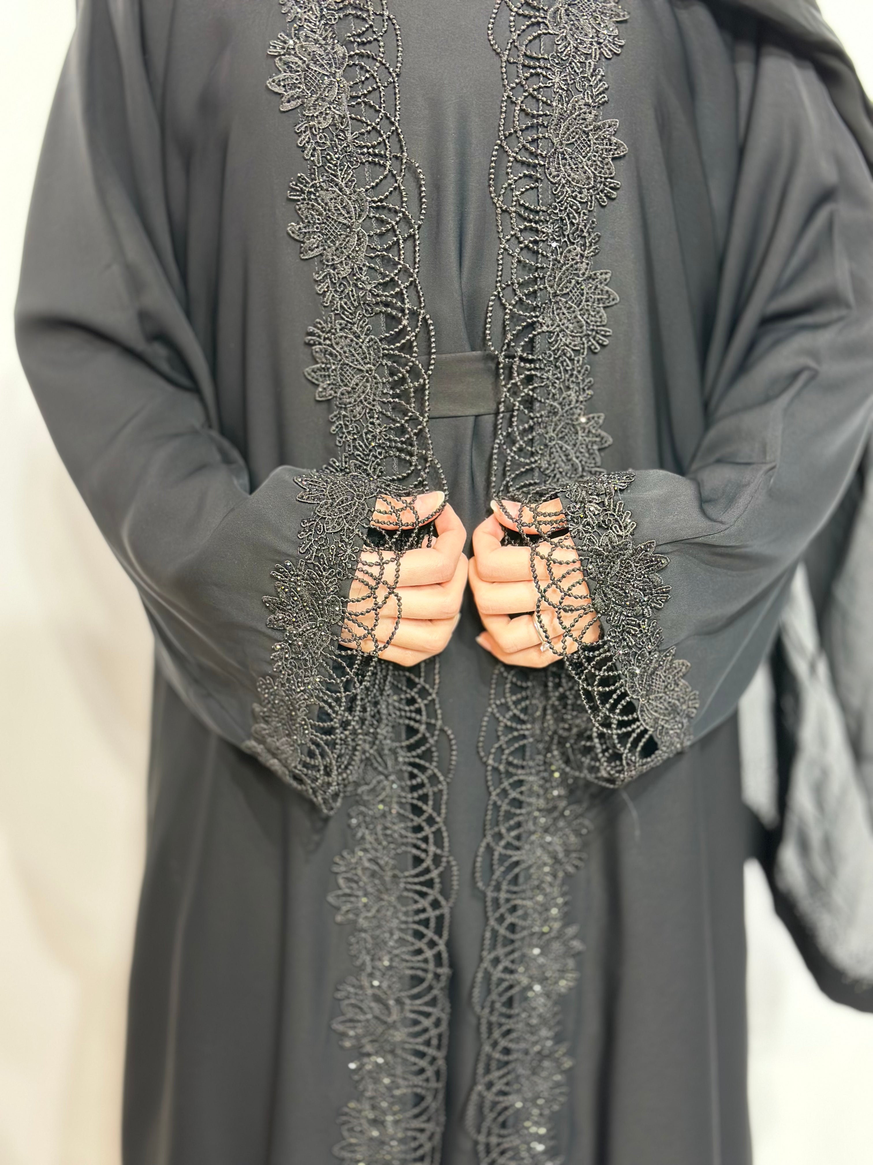 Noir Elegance Abaya
