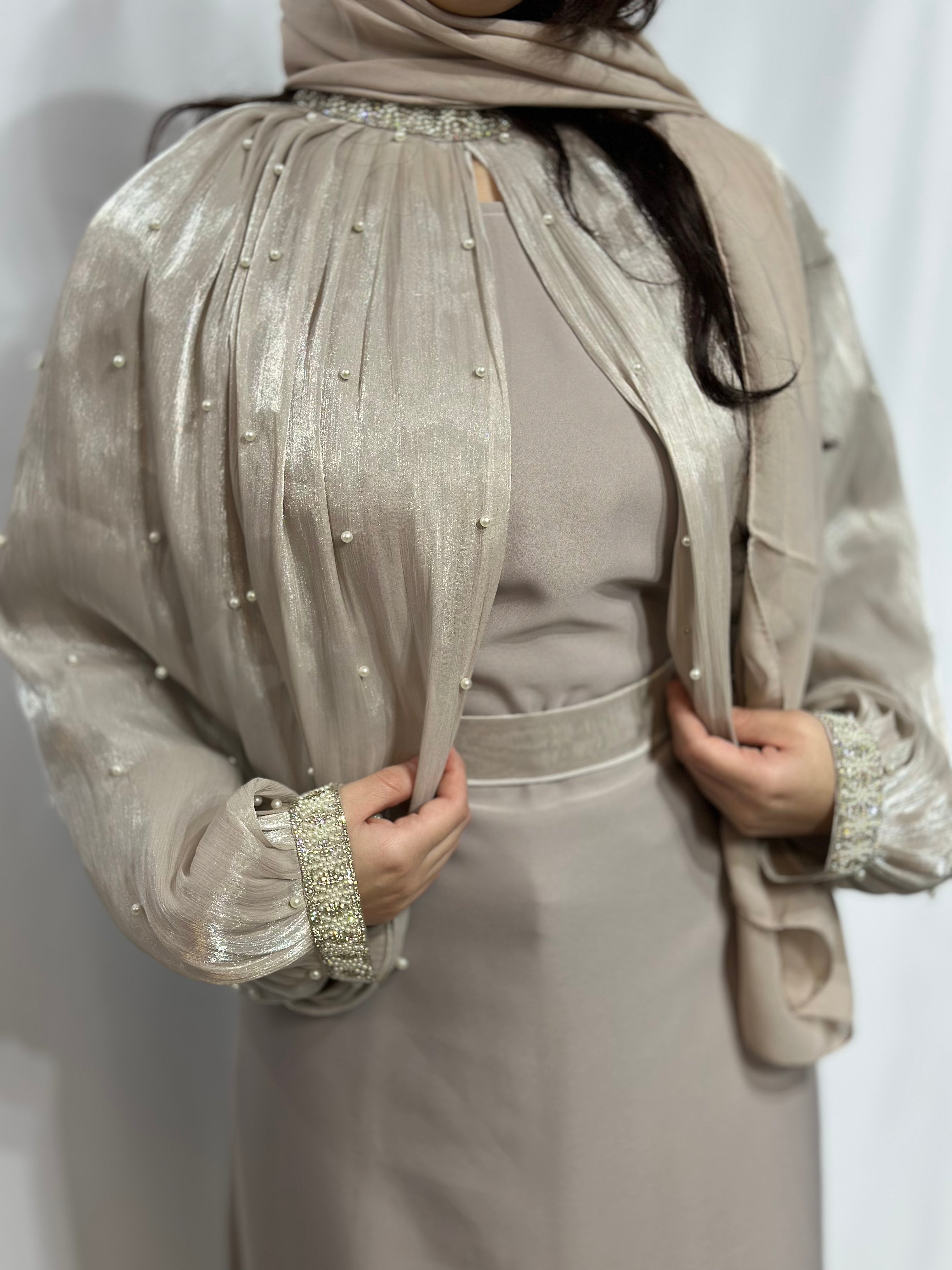 Layl Al Nujūm Pearl-Studded Sleeve Abaya