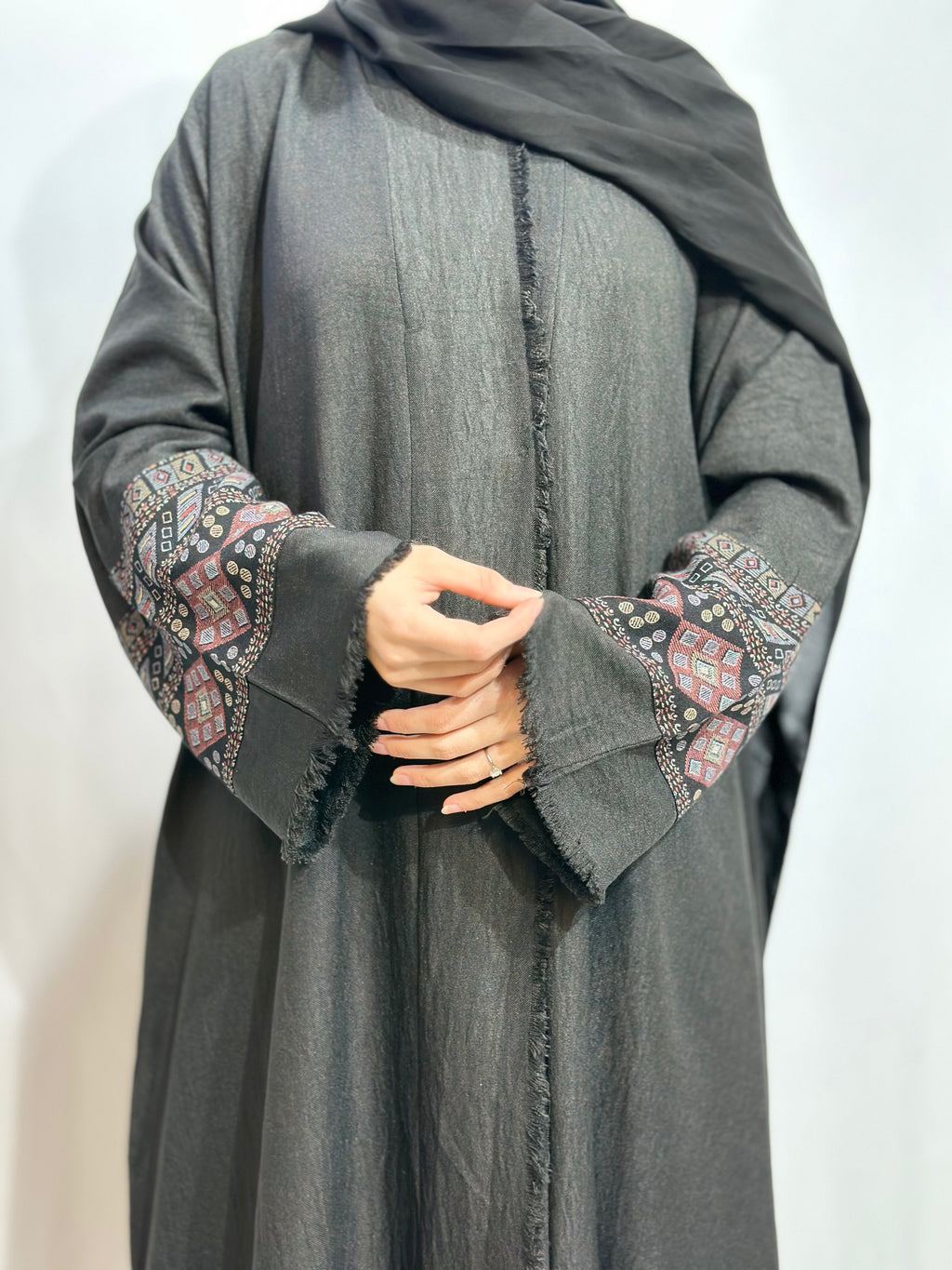Turath Al Majd Heritage Geometric Embroidered Abaya