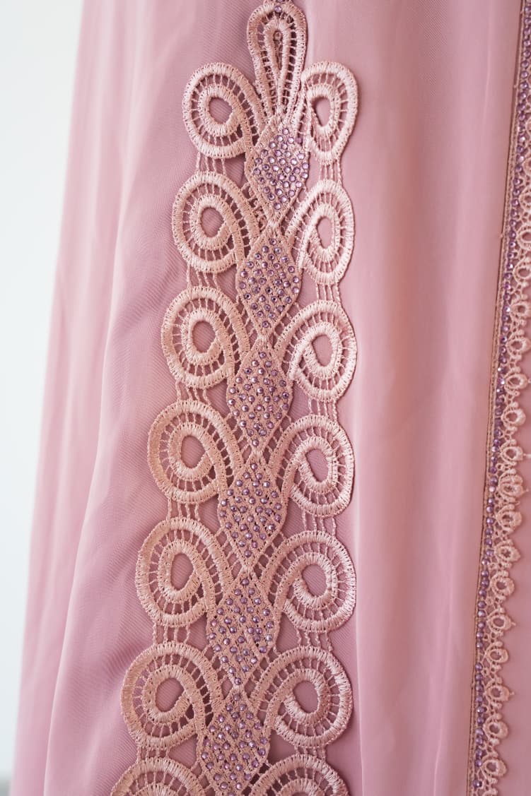 The Dusty Rose Corded Scroll Abaya
