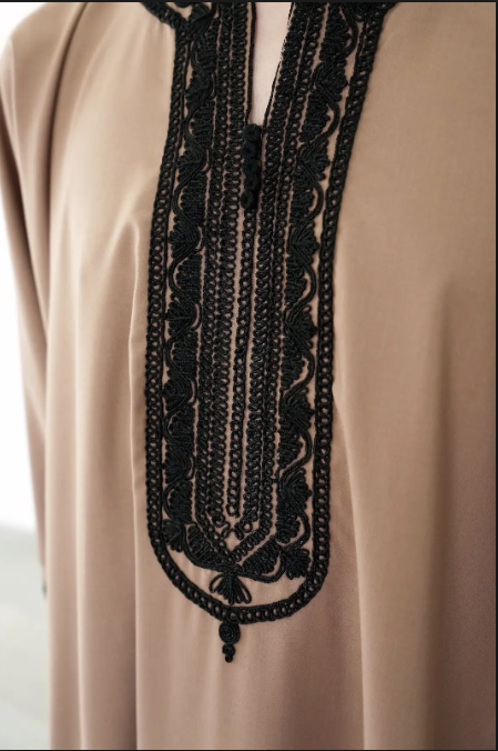 The New Moroccan Heritage Short-Sleeve Thobe