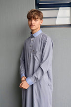 Elegant Contrast Collar Thowb